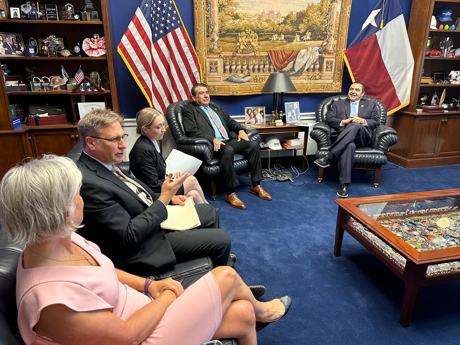 TexasHillMeetingwithCongressmanHenryCueller